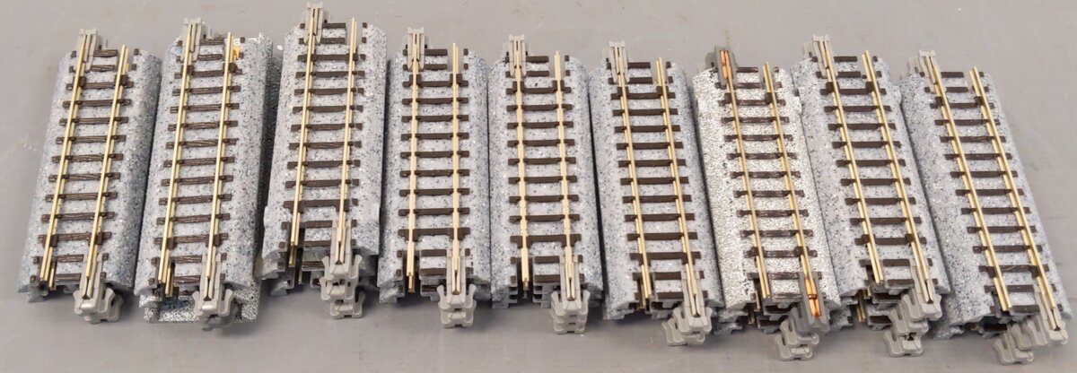 Kato S62 N Scale UniTrack 62mm 2 7/16 Straight Track [26] LN
