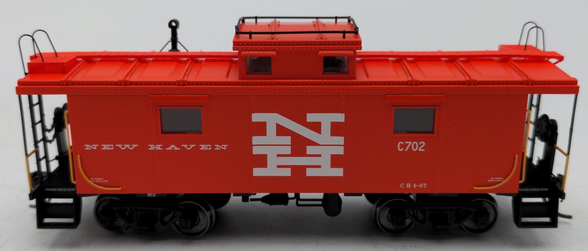 Atlas 20007011 HO New Haven Alpert Scheme NE-6 Caboose #702