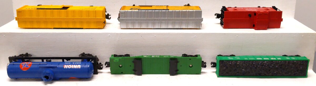 Lionel & K-Line O Assorted Freight Cars: 9455, 9142, 9120, 7516, 6321, 861 [6] EX