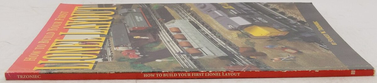 How to Build Your First Lionel Layout Paperback Book By Stanley W. Trzoniec VG