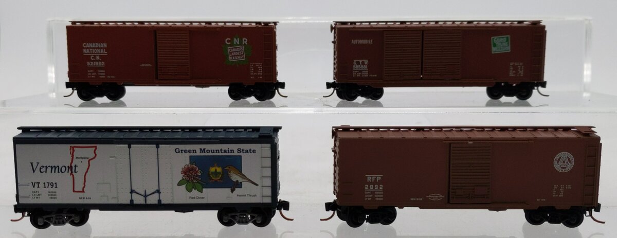 Micro-Trains N Scale Assorted Freight Cars: 1791, 2892, 521992, 585881 [4] LN/Box