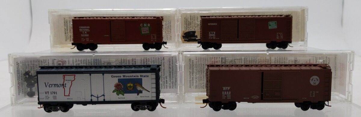 Micro-Trains N Scale Assorted Freight Cars: 1791, 2892, 521992, 585881 [4] LN/Box