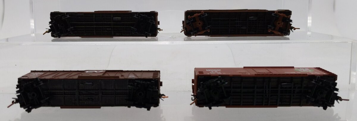 Micro-Trains N Scale Assorted Freight Cars: 40014, 282225, 90017, 290159 [4] LN/Box