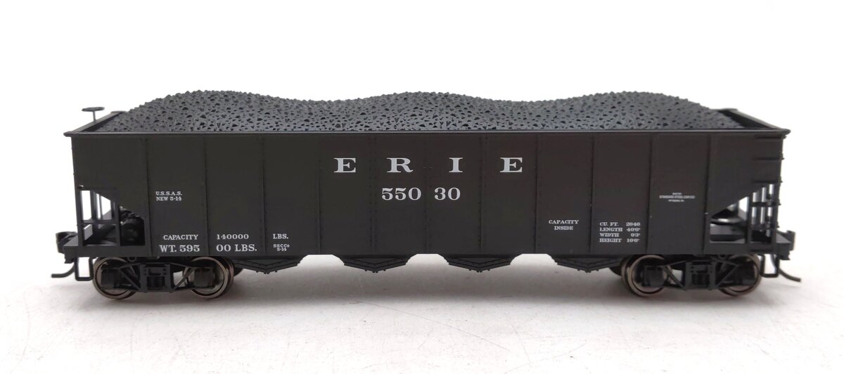 Bowser 43005 HO Erie RR 4-Bay Clamshell Hopper Car #55030