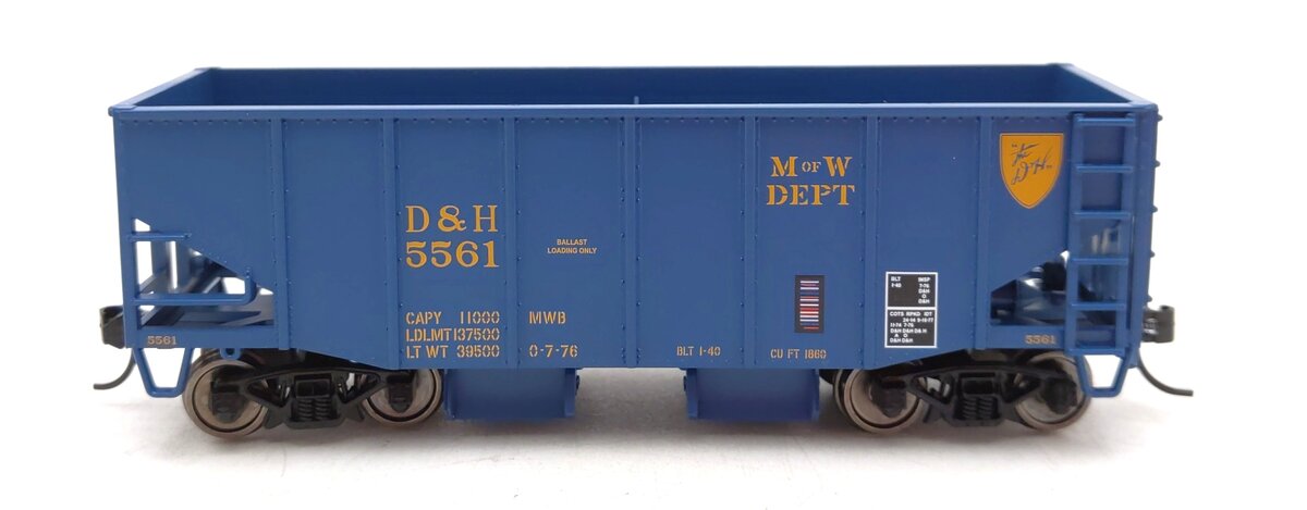 Bowser 43094 HO Delaware & Hudson 55-Ton Fishbelly Hopper #5561