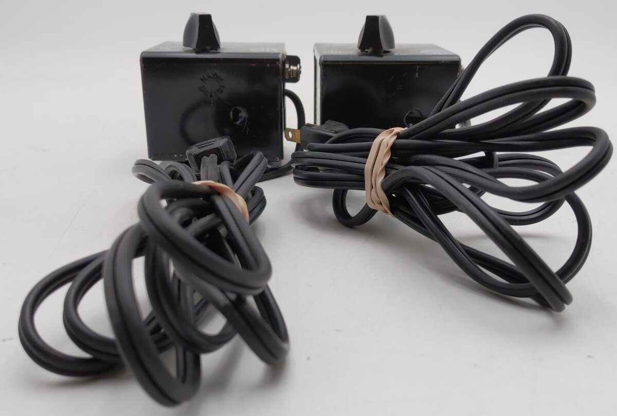 Marx 309 Vintage Toy Transformer 25 Watts & 60 Cycles (2) VG