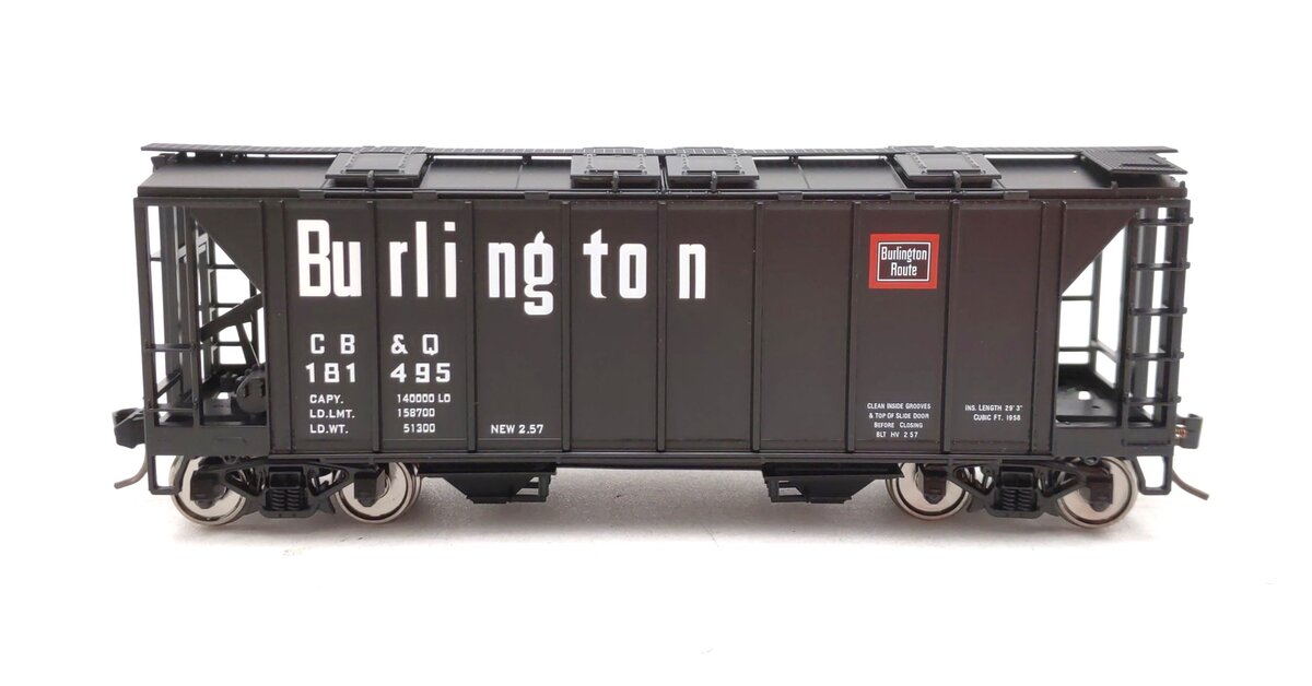 Bowser 43249 HO Burlington Executive Line H34 Covered Hopper Car #181495