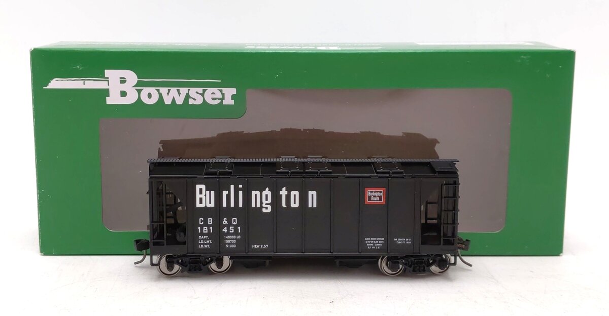 Bowser 43247 HO Burlington Executive Line H34 Covered Hopper Car #181451