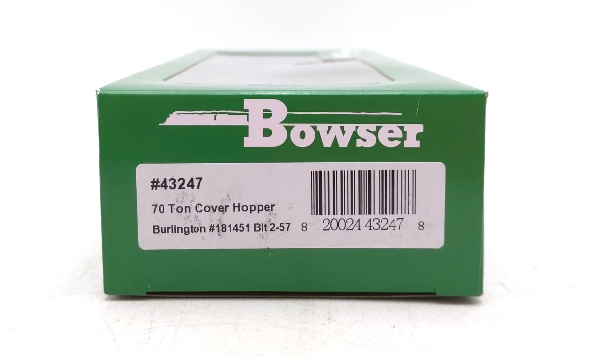 Bowser 43247 HO Burlington Executive Line H34 Covered Hopper Car #181451