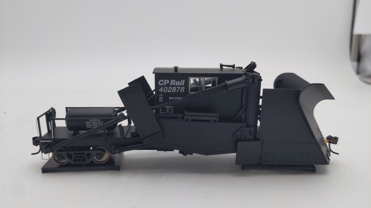 Walthers 920-110103 HO Scale Canadian Pacific Jordan Spreader #402878 EX/Box