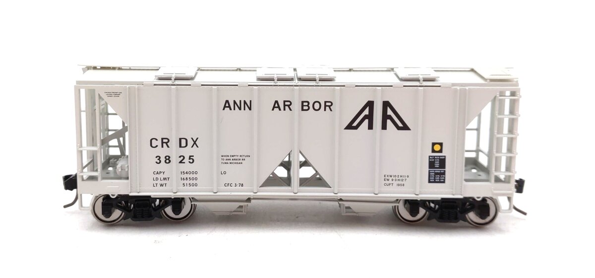 Bowser 43245 HO Ann Arbor Executive Line H34 Covered Hopper Car #3825