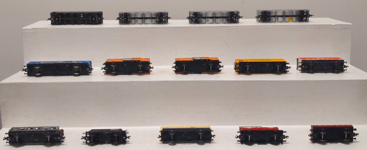 Fleischmann, Lilput & Comco HO Assorted Freight-Wagon, Tank, Flat, & Hopper[14] EX
