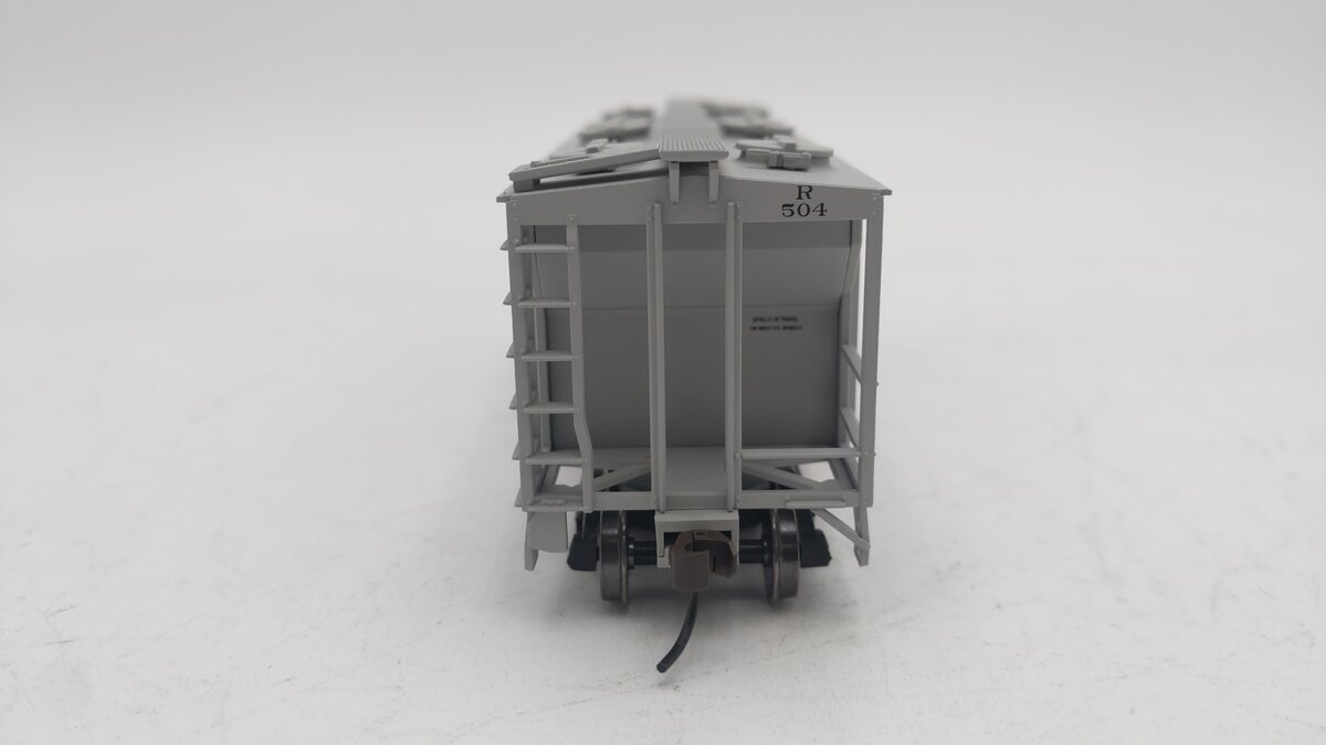 Atlas 20003217 HO Rutland PS-2 Covered Hopper #504