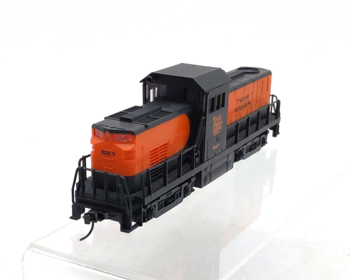 IHC 24009 HO New Haven Orange & Black Alco Century 415 Diesel Locomotive #567 LN/Box