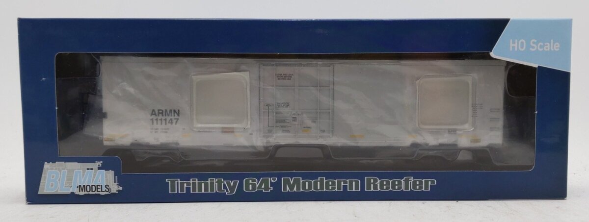 BLMA Models 52031 HO Union Pacific/ARMN Trinity 64' Reefer #111147