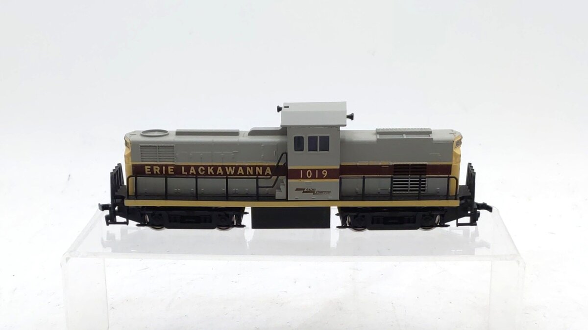 Mehano HO Scale Erie Lackawanna ALCO C-415 Diesel Locomotive #1019 Custom