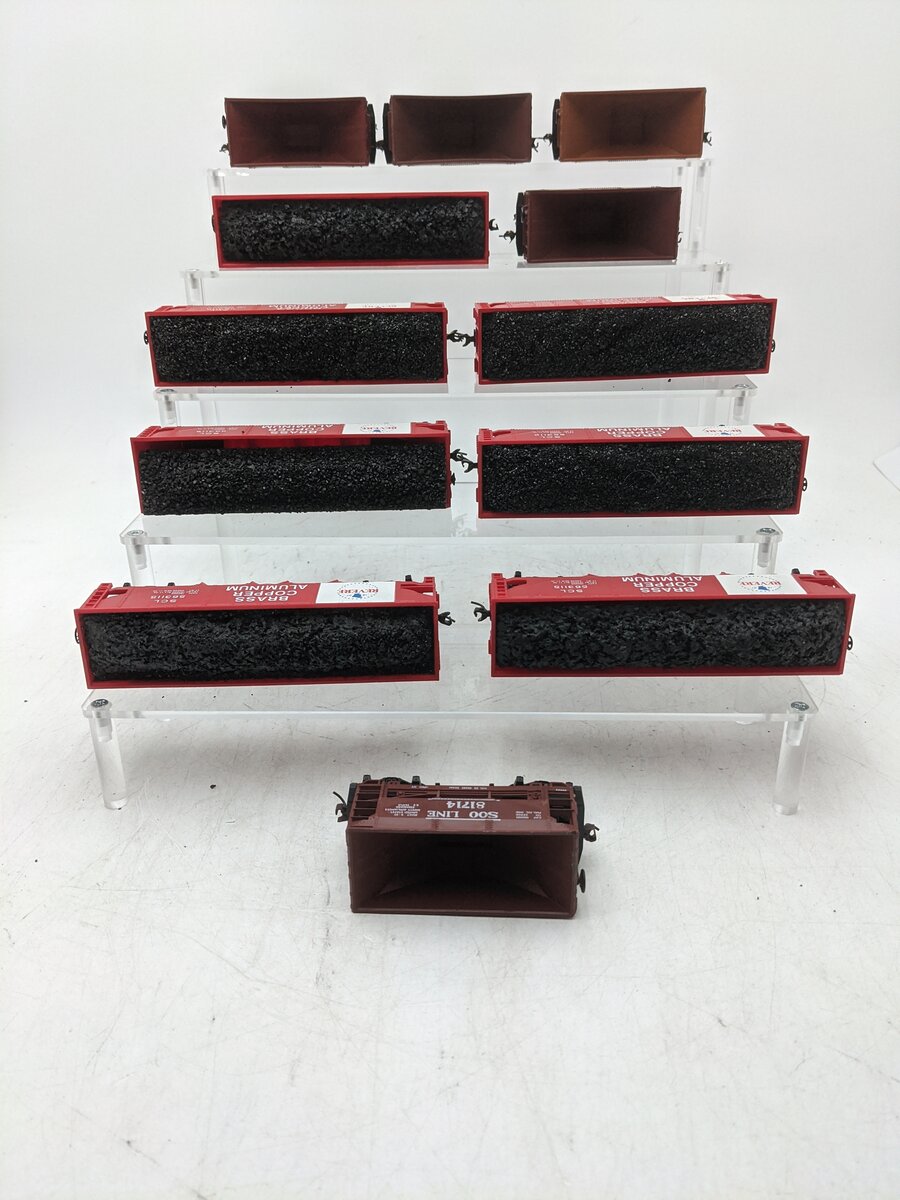 Tyco & AHM HO Scale Assorted Freight Cars [12] EX
