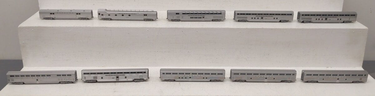 Kato 106-084 N Santa Fe El Capitan Passenger Cars (Set of 10)