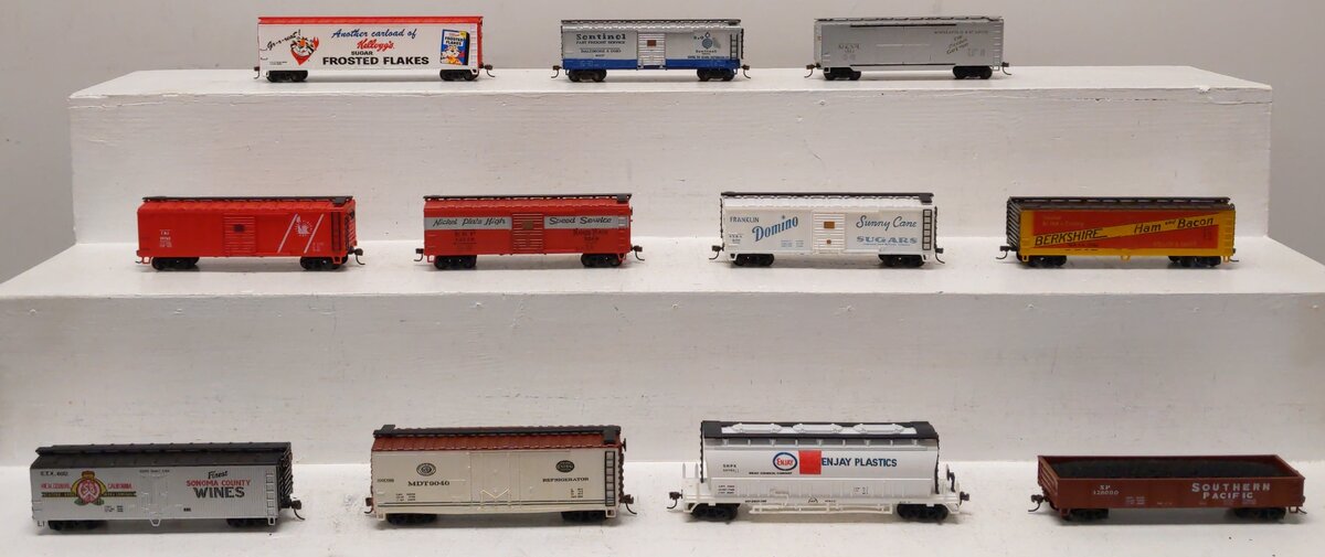 Roco HO Scale Assorted Freight- Boxcars, Reefer, Hopper, & Gondola [11] EX