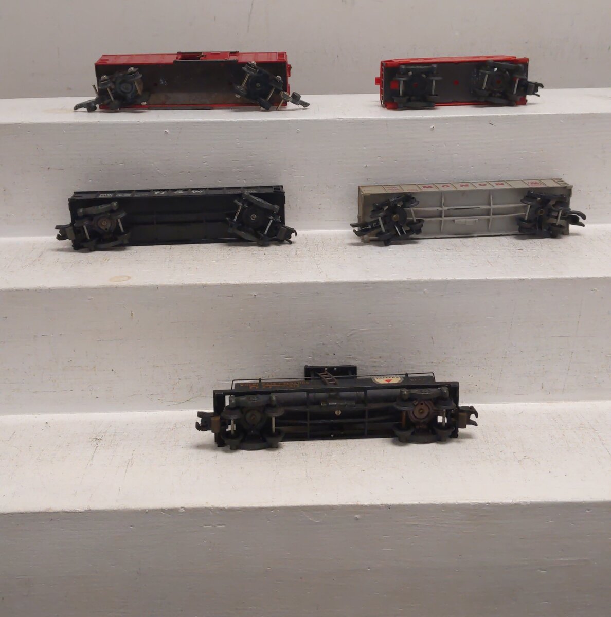 American Flyer Vintage S Freight Cars # 912, 24103, 633, 24127 & 24627 [5] VG