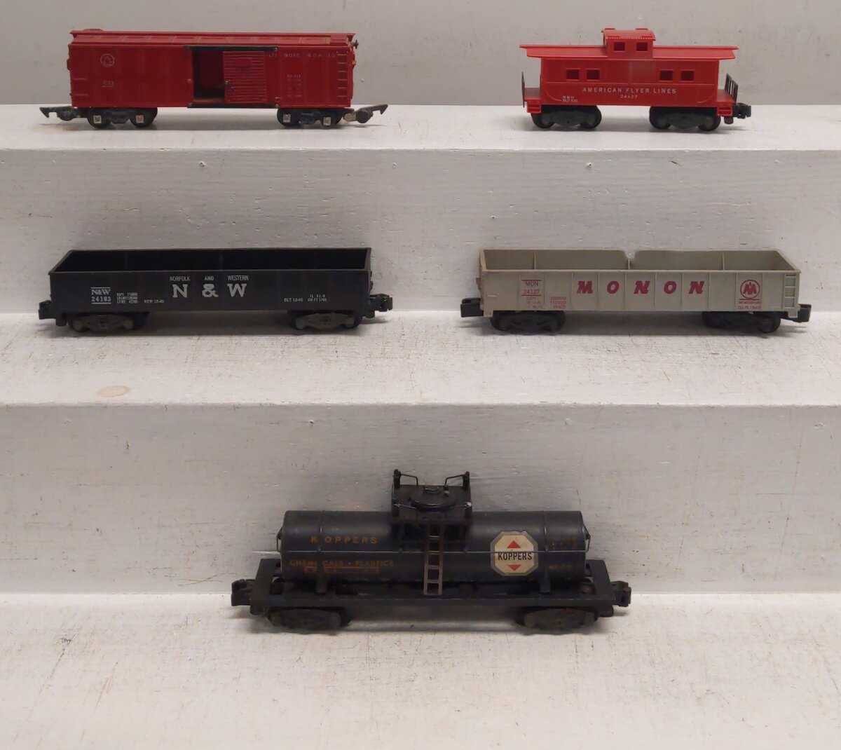 American Flyer Vintage S Freight Cars # 912, 24103, 633, 24127 & 24627 [5] VG
