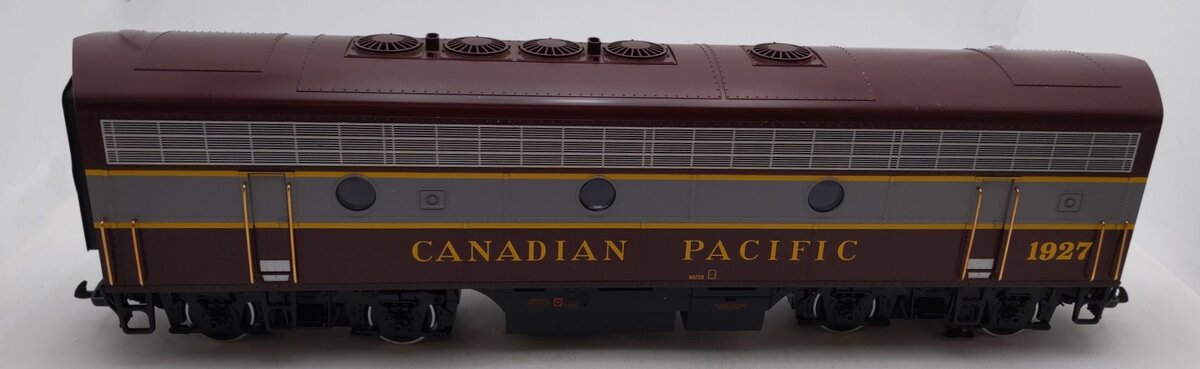 LGB 27582 G Canadian Pacific F7B Powered Diesel #1927 w/Sound - Metal Wheels EX