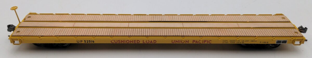 InterMountain 46404-26 HO Union Pacific 60' Wood Deck Flat Car #52516