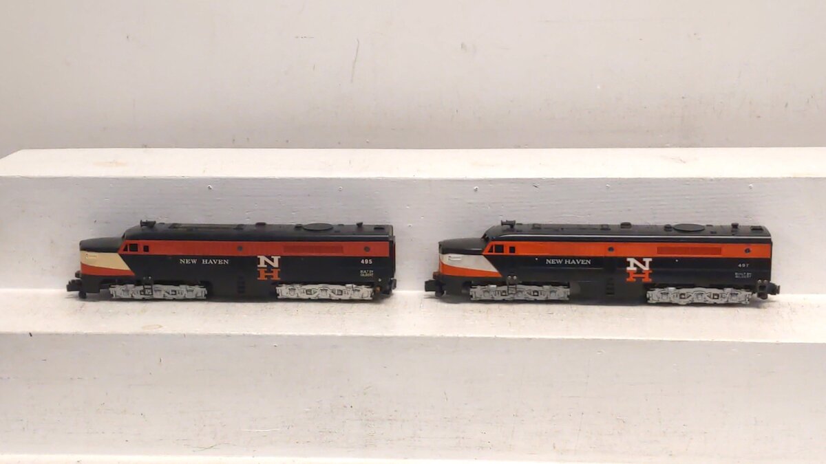 American Flyer 495 Vintage S New Haven Diesel Locomotive & Dummy Set
