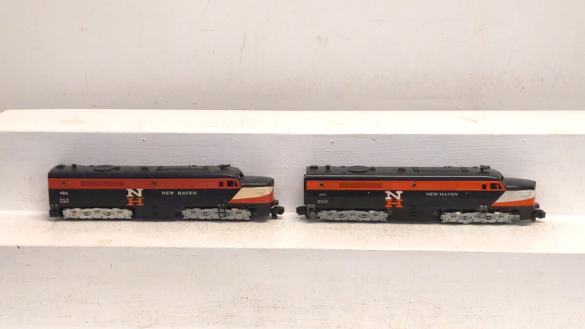 American Flyer 495 Vintage S New Haven Diesel Locomotive & Dummy Set