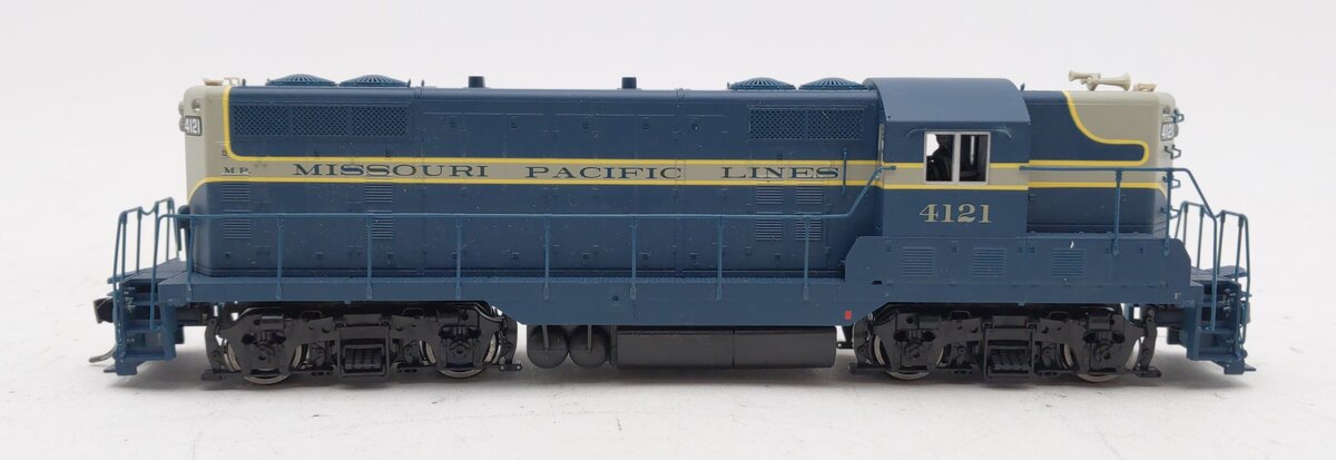 Proto 2000 23562 HO Scale Missouri Pacific Lines GP7 Diesel Locomotive #4121 EX/Box