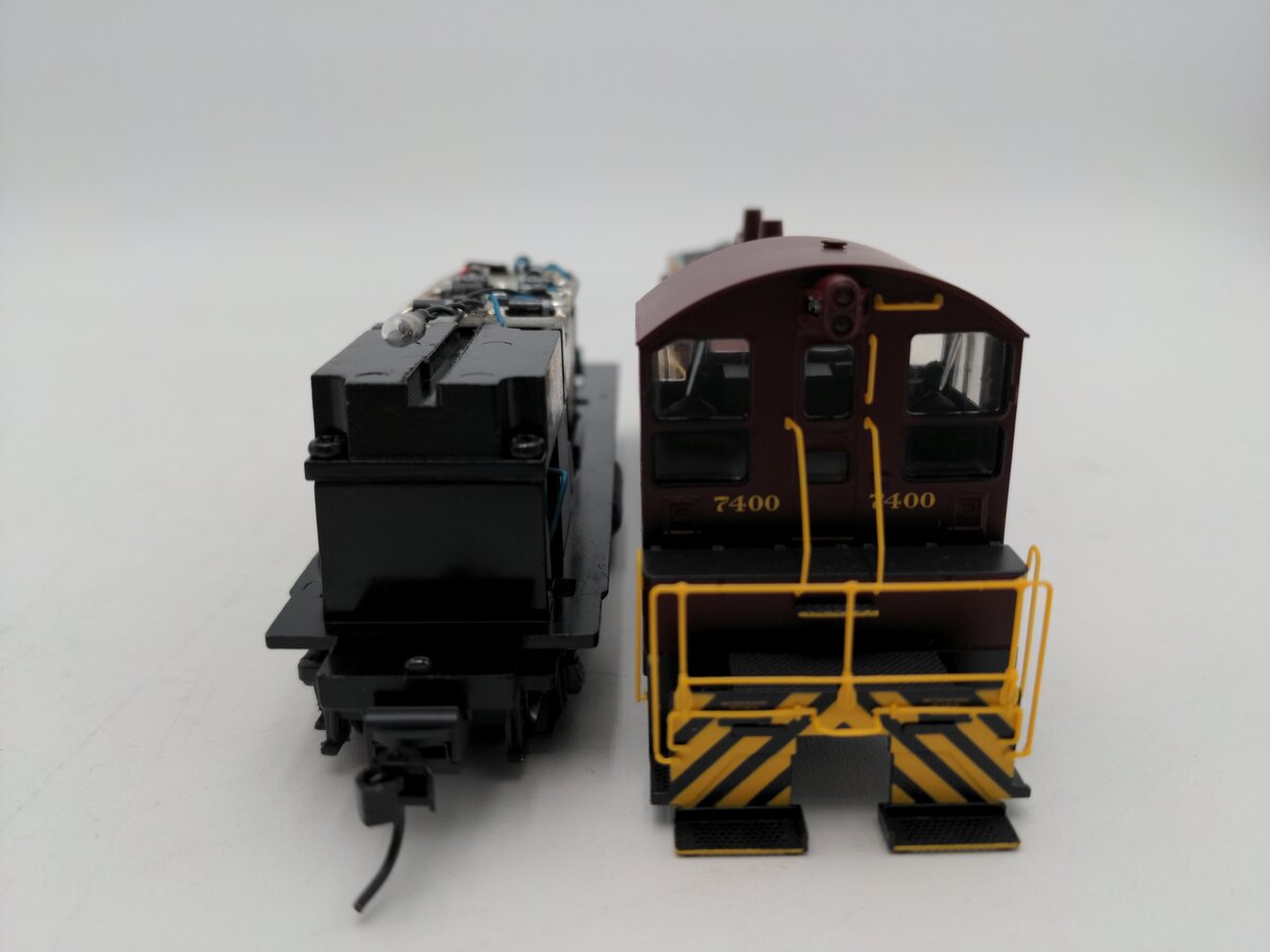 Proto 2000 88106 HO Scale Canadian Pacific Diesel Locomotive #7400 EX/Box
