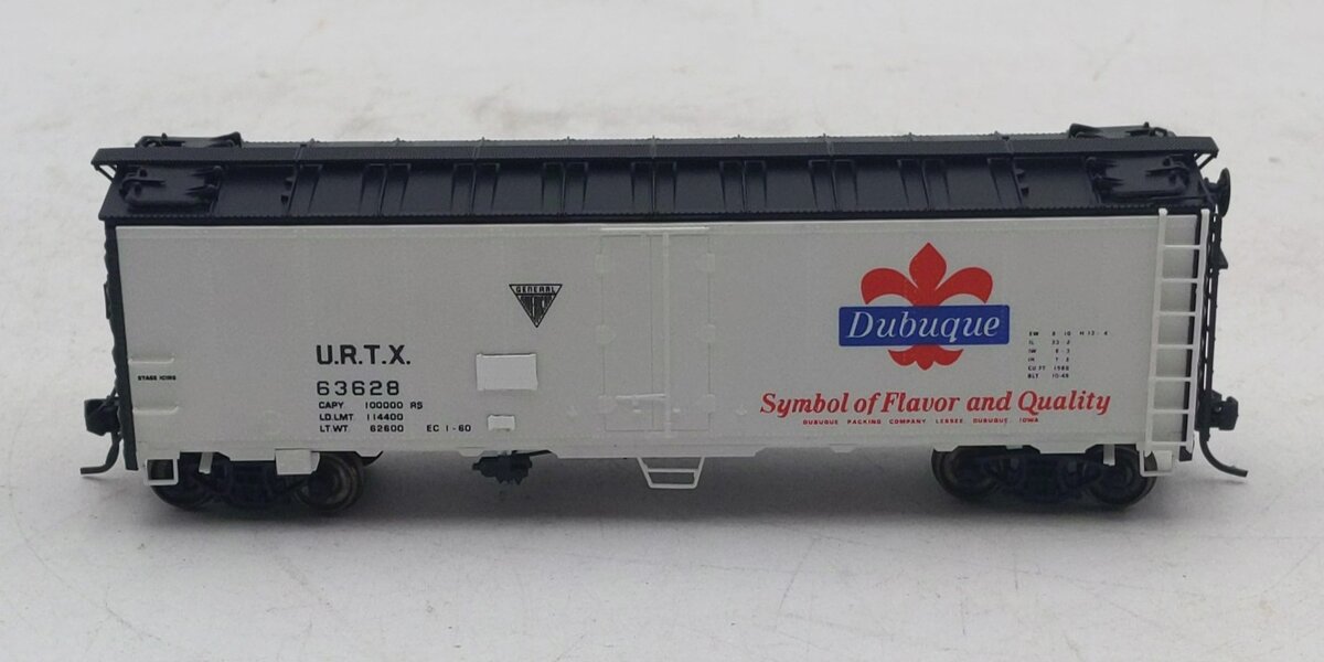 InterMountain 45525-08 HO Dubuque Steel Sided Reefer #63628 NIB