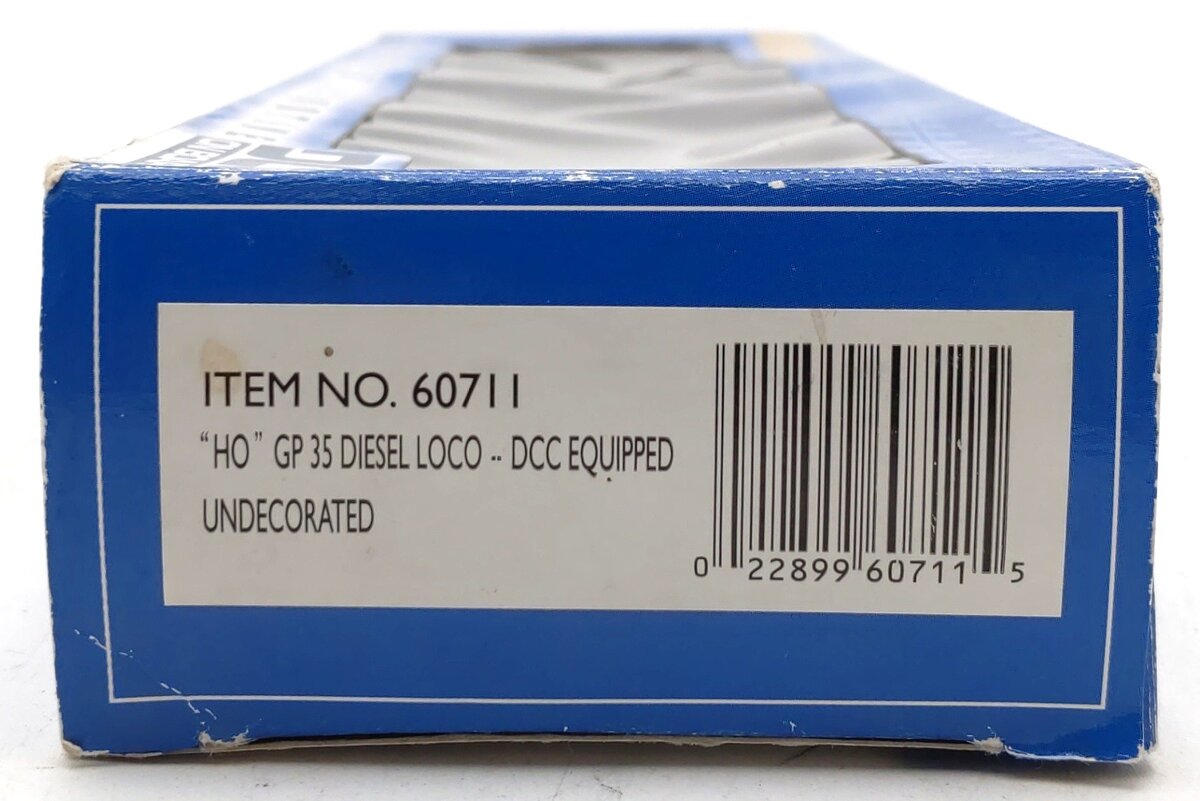 Bachmann 60711 HO Undecorated EMD GP35 Diesel Locomotive w/DCC