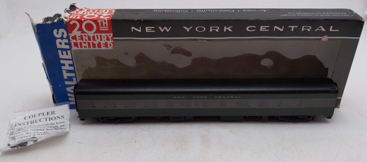 Walthers 932-9316 HO Scale NYC 20th Century Limited 68 Seat Diner Car EX/Box