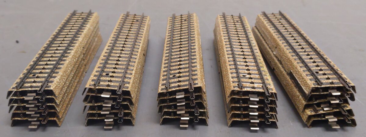 Marklin 5106 HO Metal Straight Track (25)
