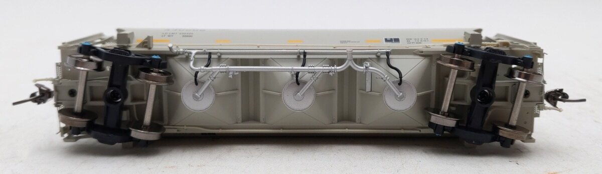 Atlas 20006841 HO CIT Group CBFX Trinity 3230 3-Bay Covered Hopper #440506