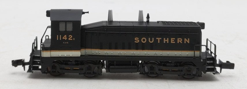 Life Like 7896 N Southern SW9/1200 Diesel Locomotive #1142 EX/Box