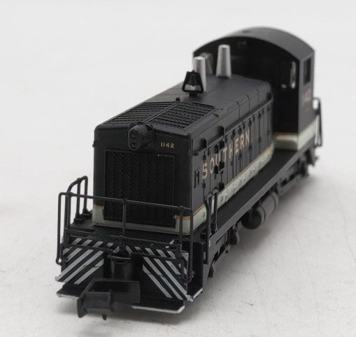 Life Like 7896 N Southern SW9/1200 Diesel Locomotive #1142 EX/Box