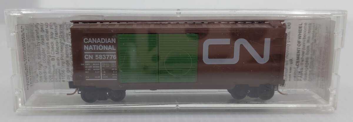 Micro-Trains 02300070 N Canadian National 40' Double Door Boxcar #583776