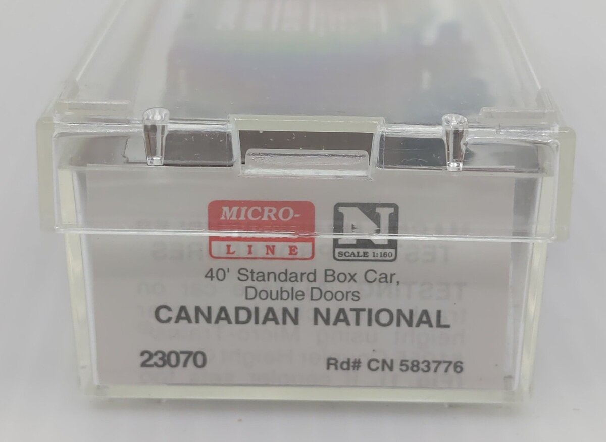 Micro-Trains 02300070 N Canadian National 40' Double Door Boxcar #583776