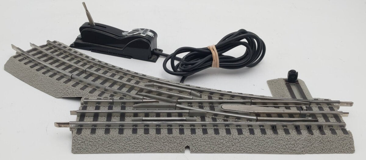 Lionel 6-81946 O-36 Remote Right Hand FasTrack Command Switch Turnout EX