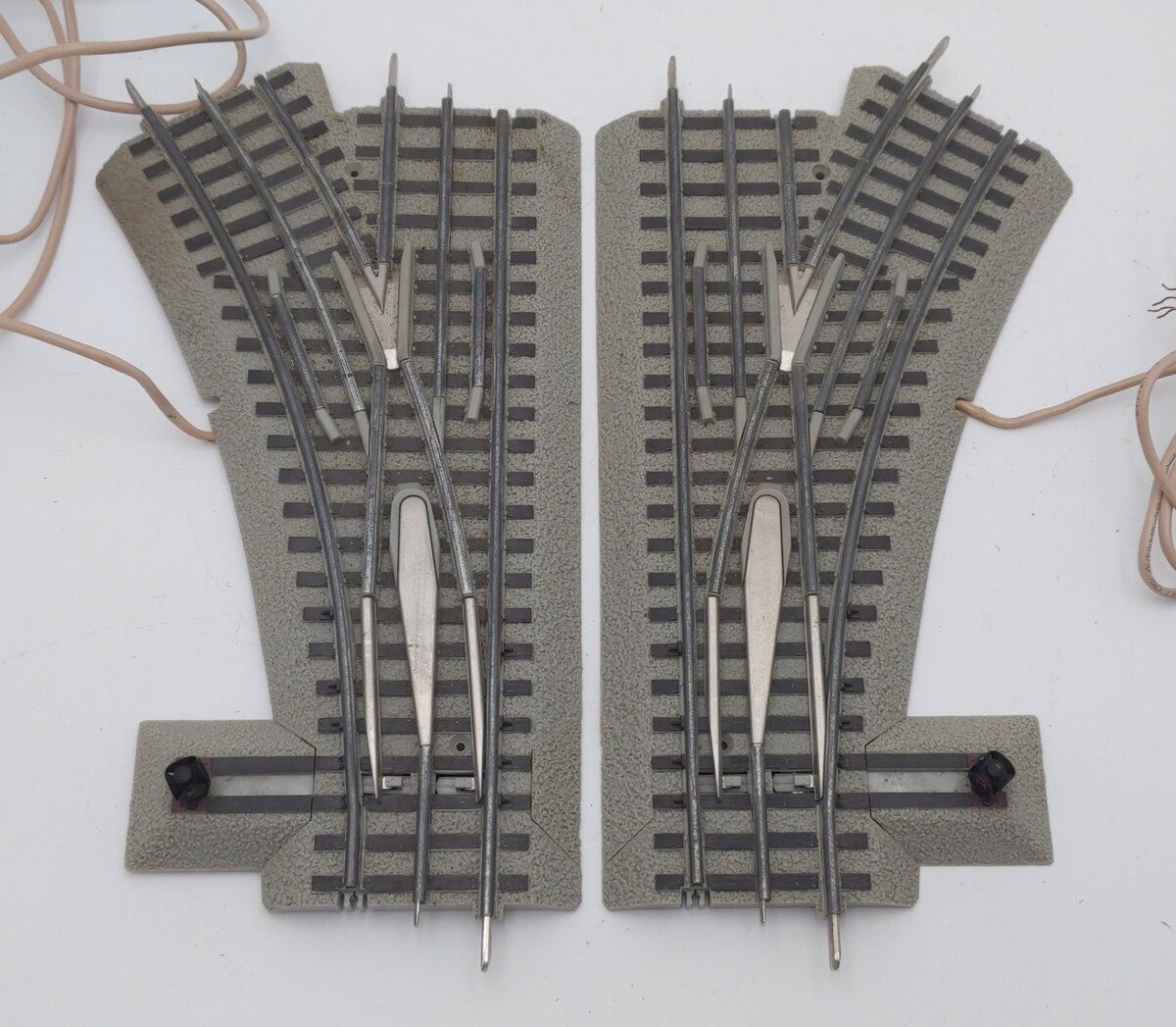 Lionel 0-36 Assorted Remote/Command Switch Turnout: 6-81946, 6-81946 [2] EX