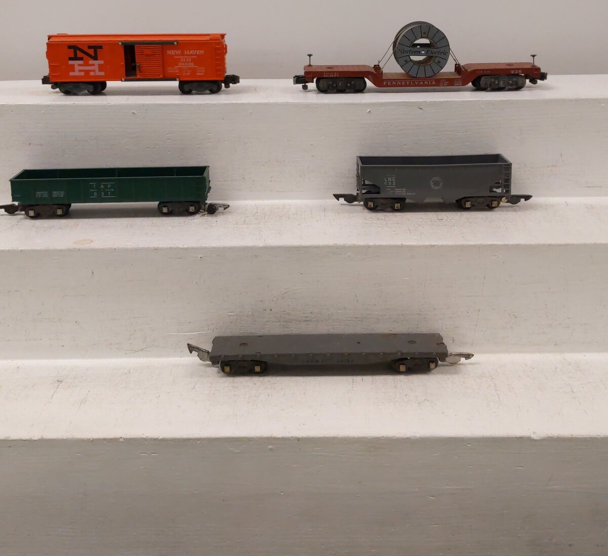 American Flyer Vintage S Postwar Freight Cars # 632, 631, 24036, 936 & 24597 [5] EX
