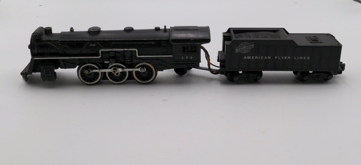 American Flyer 293 Vintage S NY, NH & Hartford 4-6-2 Steam Locomotive & Tender