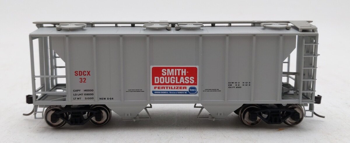 Atlas 20006559 HO Scale SDCX TM PS-2 Covered Hopper #32