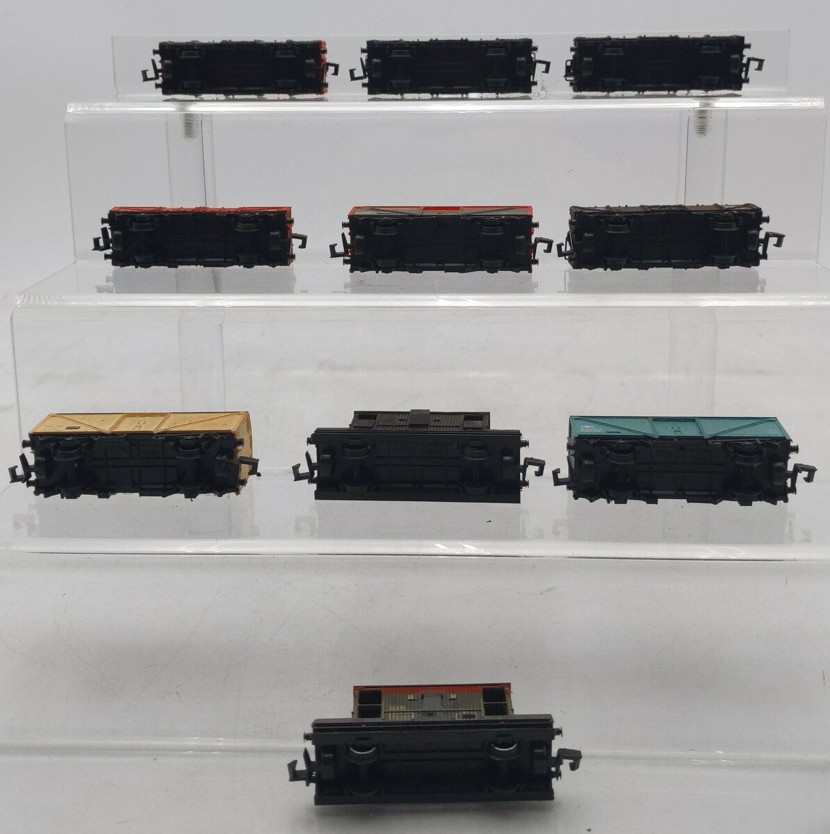 Peco & Other N Scale Assorted Freight Cars [10] EX