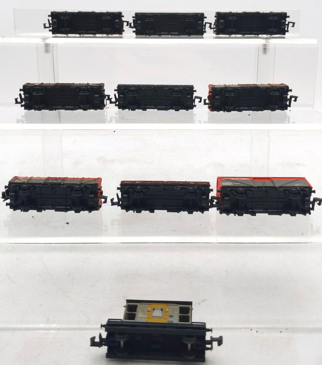 Peco & Other N Scale Assorted Freight Cars [10] EX