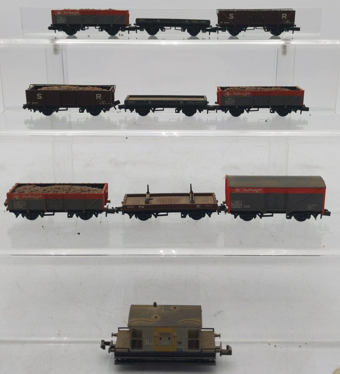 Peco & Other N Scale Assorted Freight Cars [10] EX