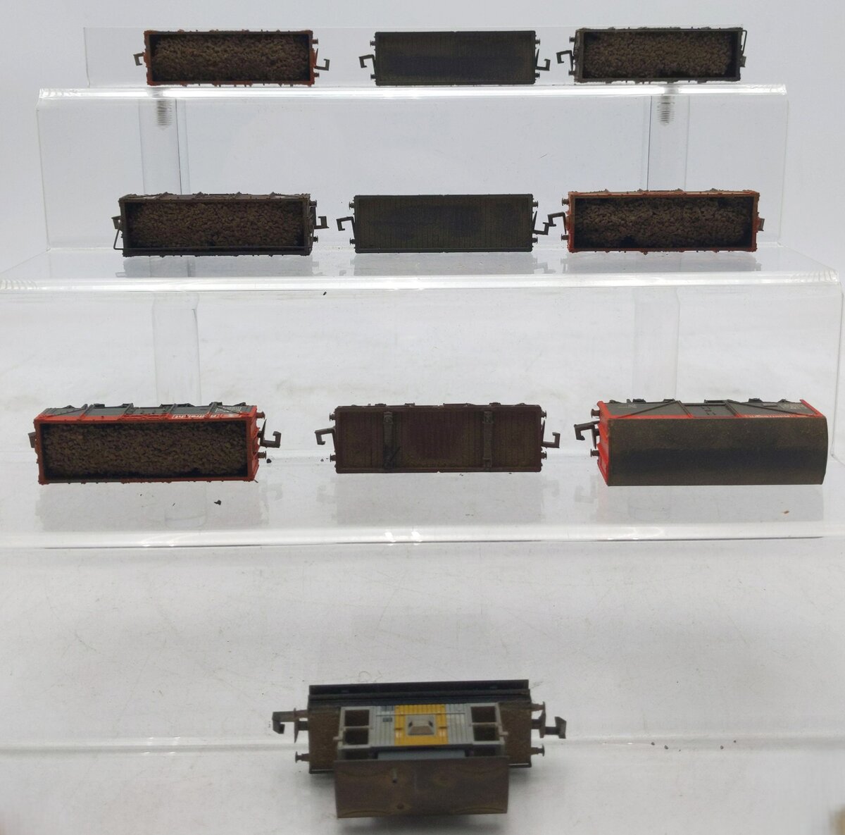 Peco & Other N Scale Assorted Freight Cars [10] EX