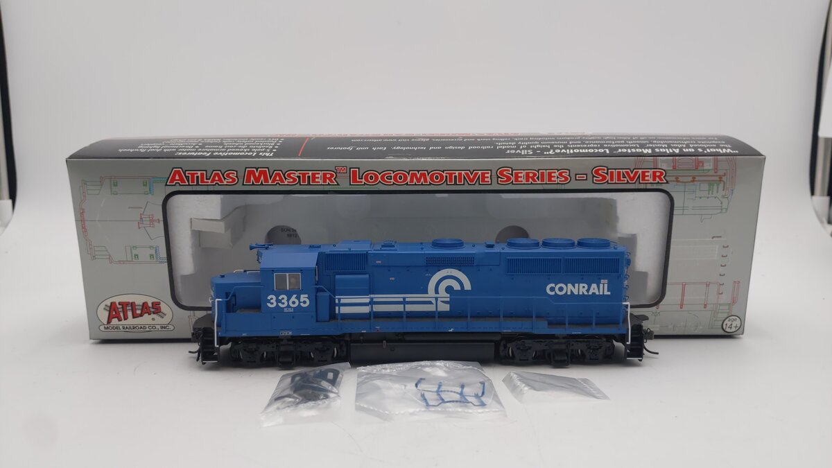 Atlas 10000958 HO Scale GP40-2 Conrail Diesel Locomotive #3365